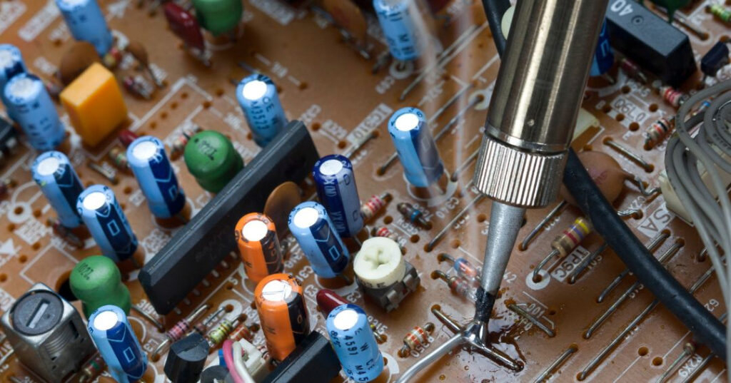 Conserto de Purificador de Água em Uberaba | Assistência Perto de Mim placa eletronica com falhas ou sem funcionamento